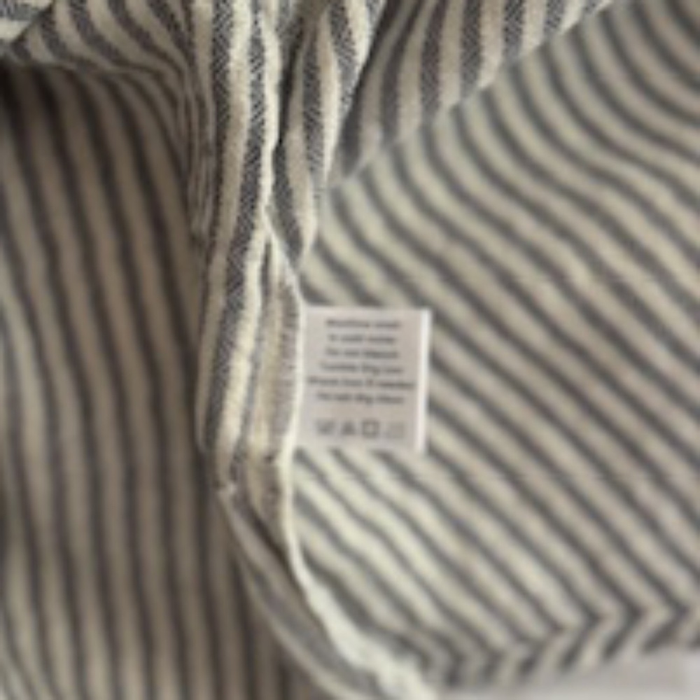 Roller Rabbit Top - Picture 6 of 7